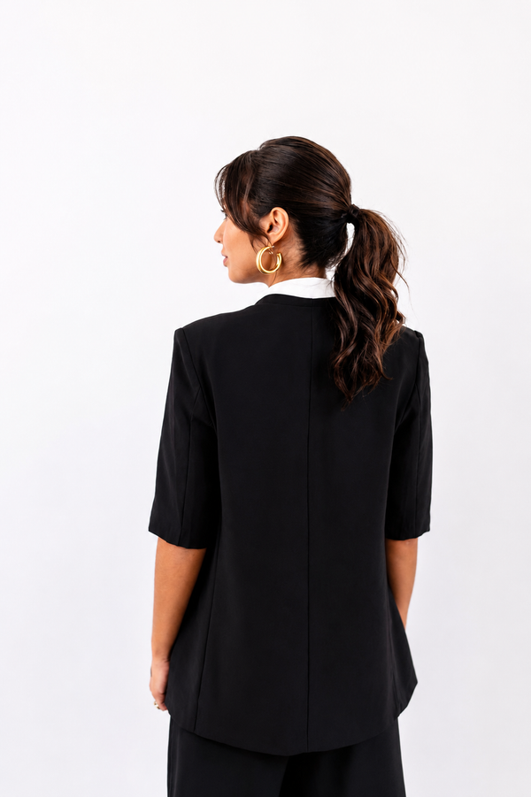 BLAZER MANGA CURTA LEVE PRETO - LINA BE