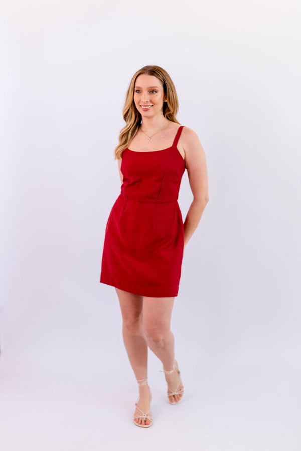 VESTIDO CURTO LEVE VERMELHO - LINA BE