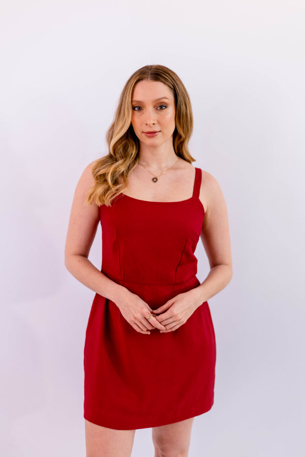 VESTIDO CURTO LEVE VERMELHO - LINA BE