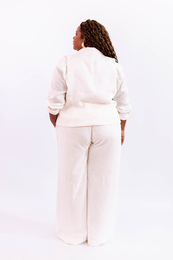 COLETE AJUSTADO LINHO OFF-WHITE - LINA BE